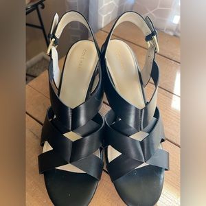 COLE HAAN
Jamie Criss-Cross Sandals